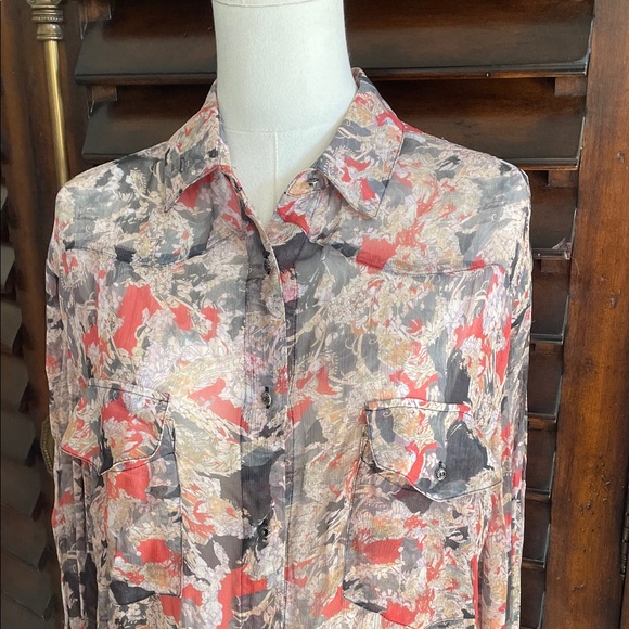 IRO Paris Blaze Gorgeous Top Oversized 36 Floral Button-Up Blouse Fits M / L - Picture 3 of 14